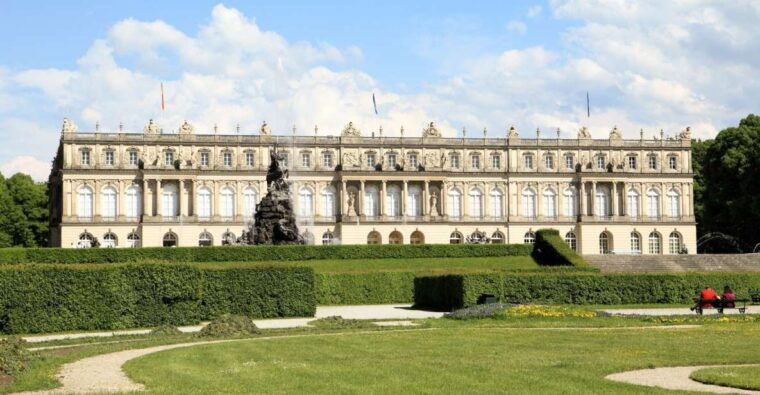private-van-tour-to-the-royal-palace-of-herrenchiemsee