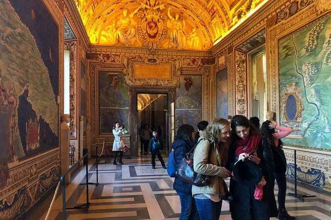 private-vatican-museums-hidden-gems-tour-with-optional-pick-up