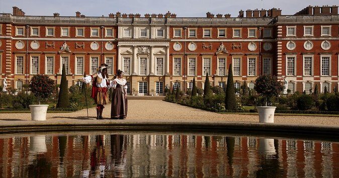Private Vehicle To Hampton Court Palace From London With Admission Tickets - Real Voice from Past Travelers