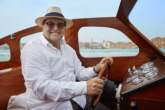 private-venice-lagoon-classic-boat-tour-4-hours