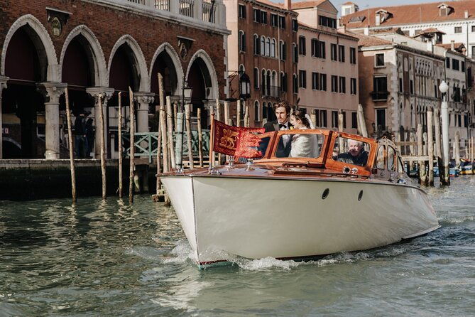private-venice-lagoon-classic-boat-tour-4-hours