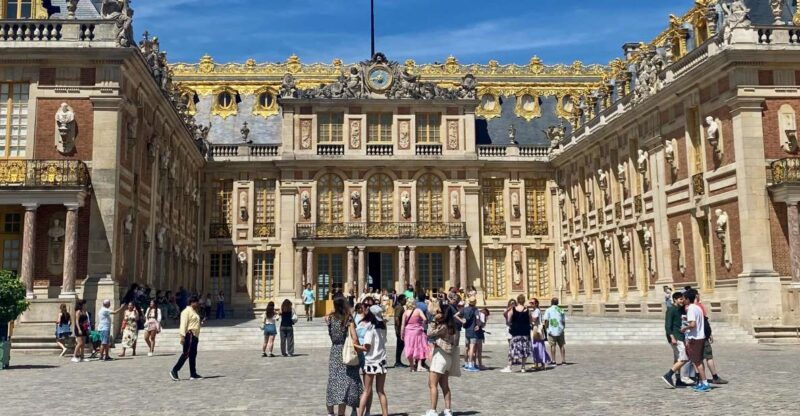 private-versailles-gardens-trianon-from-paris-by-mercedes