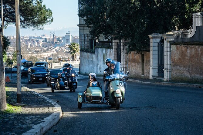 private-vespa-sidecar-tour-with-hotel-pickup