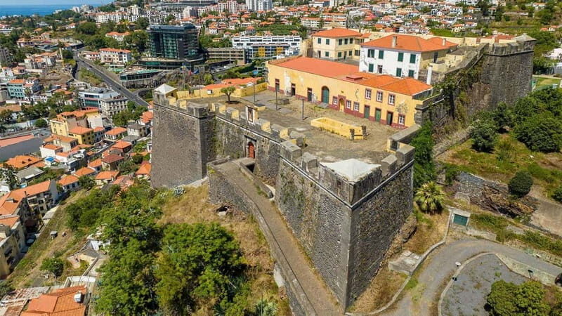 Private Vespa Tour Funchal & Câmara Lobos (3hrs) - Introduction