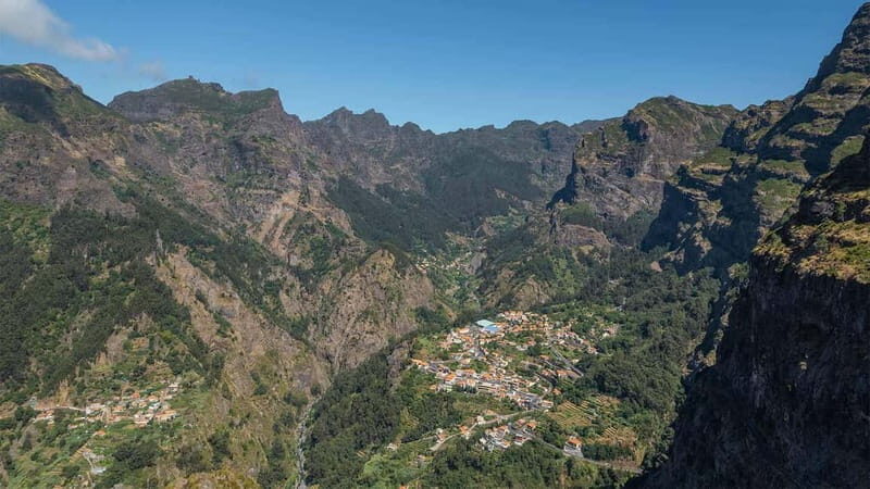 Private Vespa Tour Nun´s Valley,Câmara Lobos,CaboGirão(4hrs) - Why Choose a Vespa Tour in Madeira?