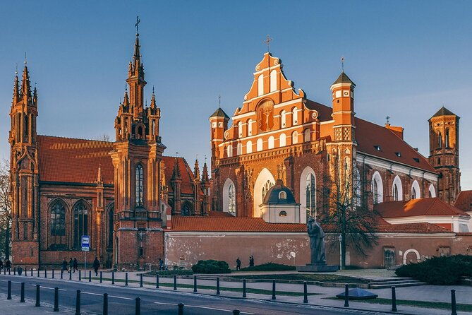 private-vilnius-old-town-walking-tour