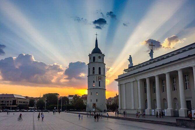 private-vilnius-old-town-walking-tour