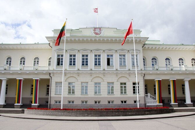 private-vilnius-old-town-walking-tour