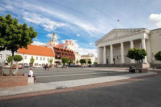 private-vilnius-old-town-walking-tour
