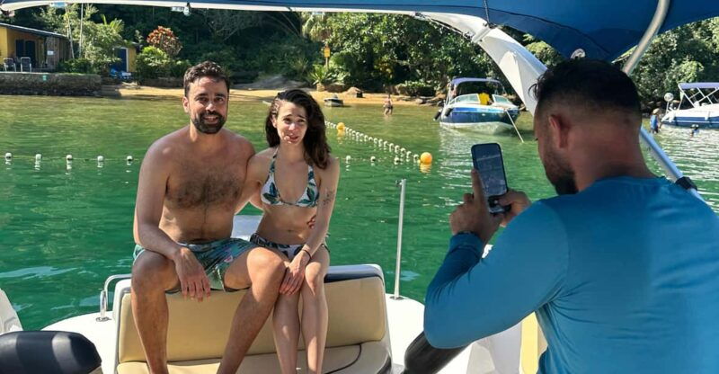 private-vip-paradise-ilha-grande-speed-boat-from-rio