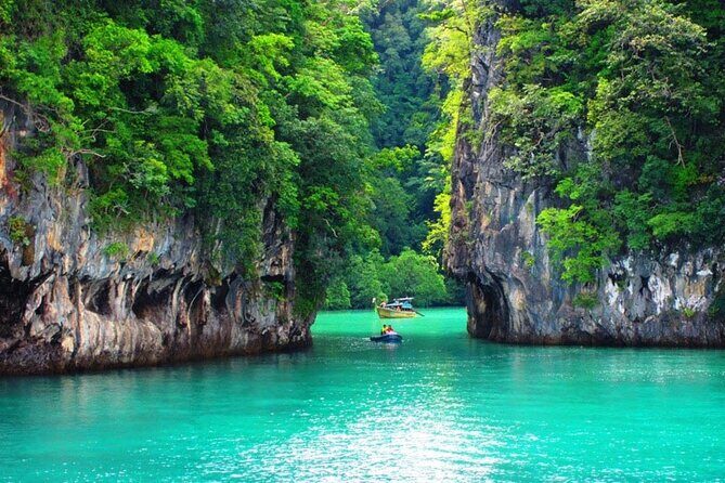 Private VIP Speed Boat to Phang Nga Bay - FAQs