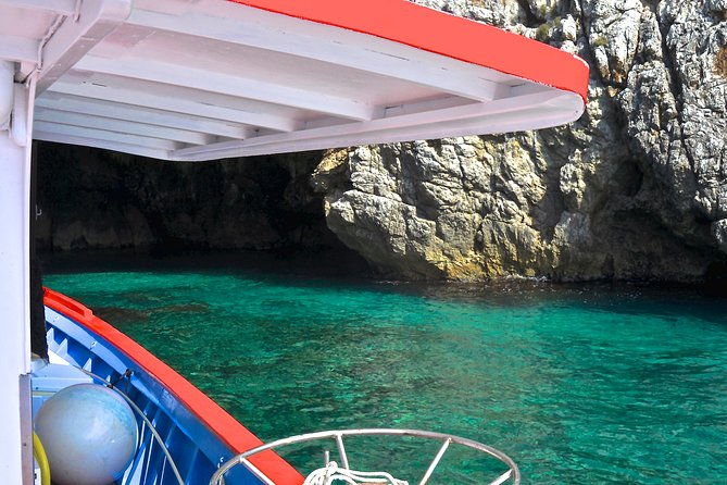 private-vip-tour-at-blue-grotto