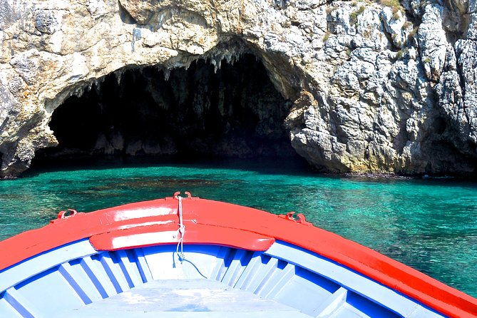 private-vip-tour-at-blue-grotto