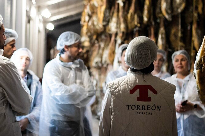 private-visit-to-a-ham-factory-with-show-cooking-in-salamanca