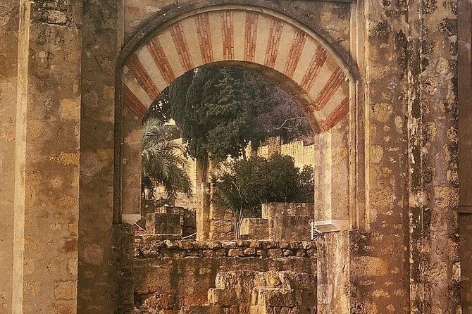 private-visit-to-medina-azahara-with-official-guide