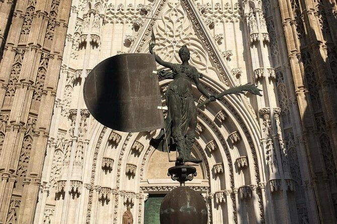 private-visit-to-the-cathedral-of-seville-2
