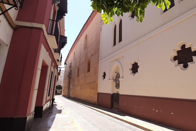 private-visit-to-the-jewish-quarter-of-seville-sta-cruz-and-san-bartolome-neighborhoods