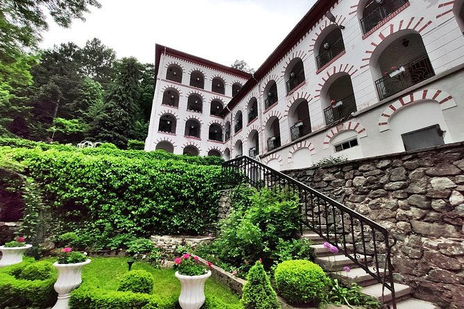 private-vitosha-mountains-hiking-with-black-peak-dragalevtsi-monastery