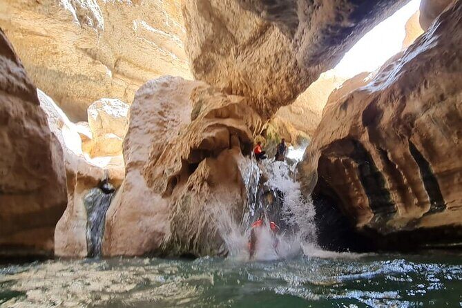 Private Wadi Shab - Bimmah Sinkhole - White Sand Beach - Full Day Tour - FAQ