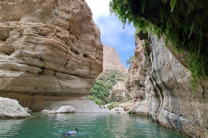 Private Wadi Tiwi - Bimmah Sinkhole - White Sand Beach - Full Day Tour - FAQ