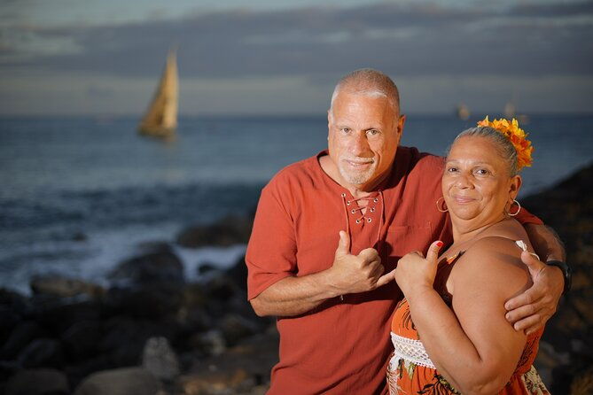 private-waikiki-beach-sunrise-photos