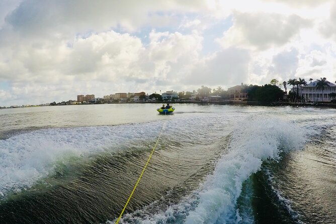 private-wakesurf-wakeboard-and-tubing-clearwater-beach-2