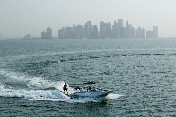 Private Wakesurfing or Wakeboarding along Doha's skyline - Key Points