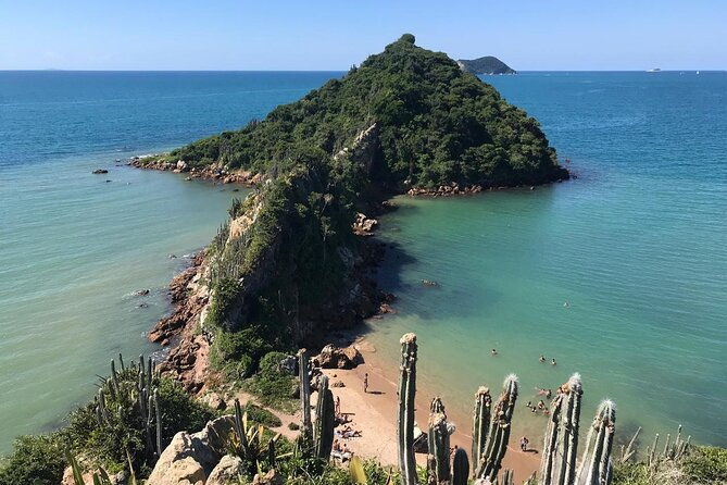 private-walk-through-mangue-de-pedras-and-ponta-do-pai-vitorio