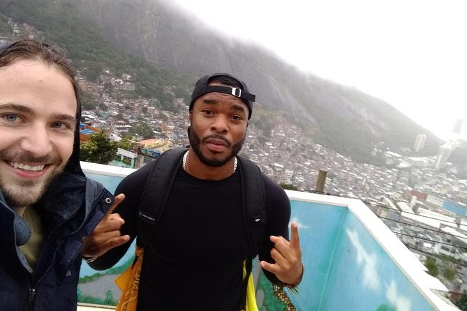 private-walking-and-cultural-tour-rocinha-rio-de-janeiro