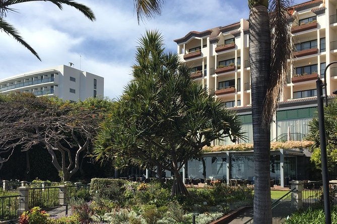 private-walking-food-tour-around-funchal