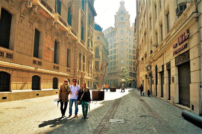 private-walking-in-santiago-explore-with-a-local-expert-lunch