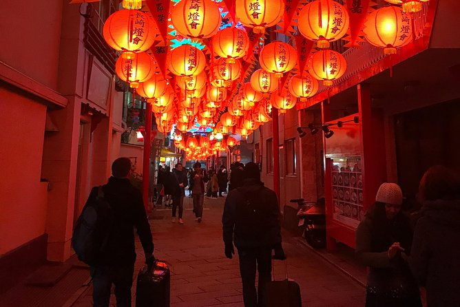 private-walking-street-food-tour-of-nagasaki