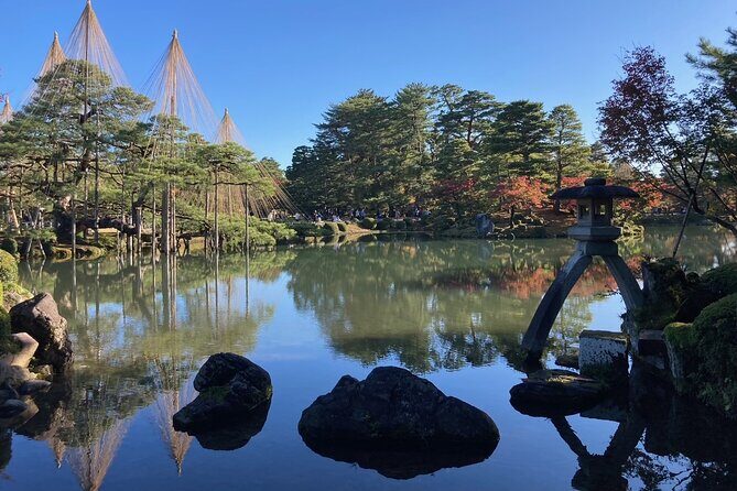 Private walking Tour: A Kanazawa Garden Exploration - Key Points