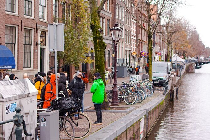 private-walking-tour-amsterdam-english-or-spanish-2