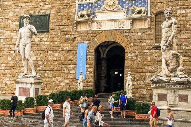 private-walking-tour-and-accademia-gallery-in-florence-italy-2