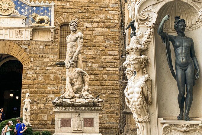 private-walking-tour-and-accademia-gallery-in-florence-italy-2