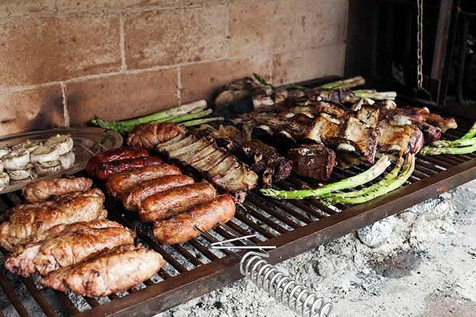 private-walking-tour-argentinian-food-tour-san-telmo