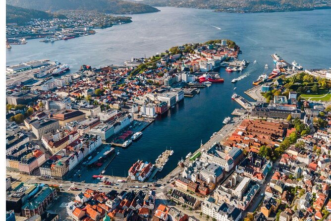 private-walking-tour-bergen-classics