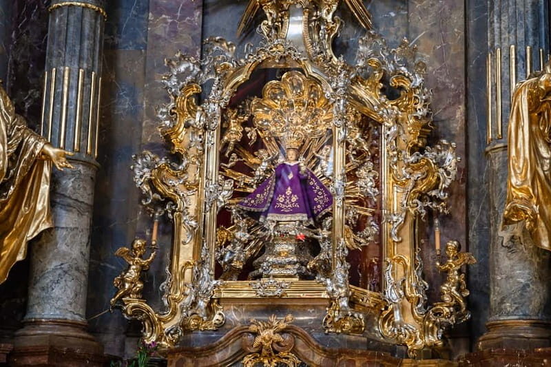 Private Walking tour: From Charles Bridge to Prague Castle - The Sum Up