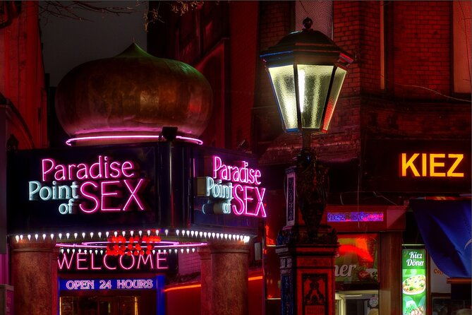 private-walking-tour-hamburg-reeperbahn