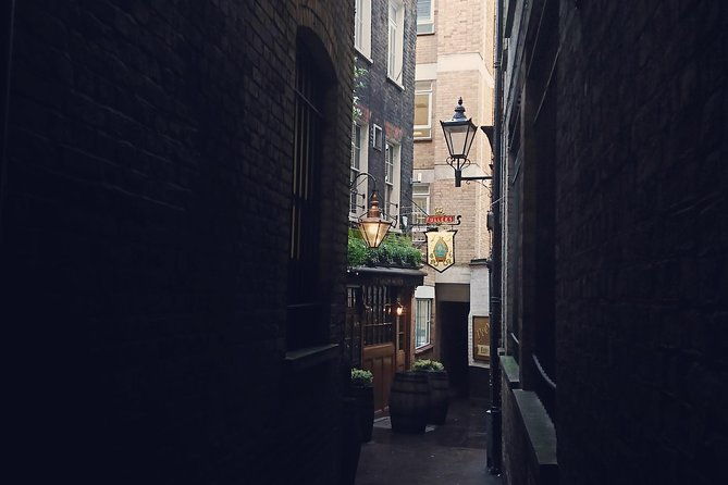 private-walking-tour-historic-and-hidden-pubs-of-london-2