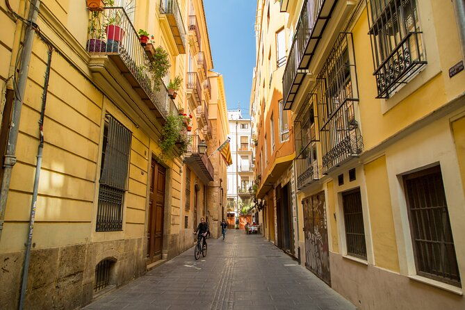 private-walking-tour-historical-center-with-local-expert