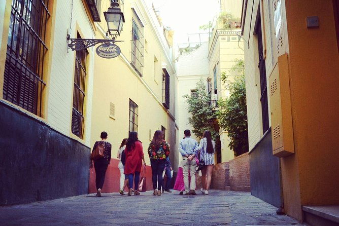 private-walking-tour-holy-week-in-seville
