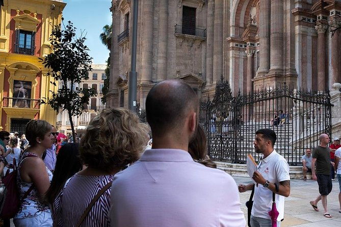 private-walking-tour-in-malaga