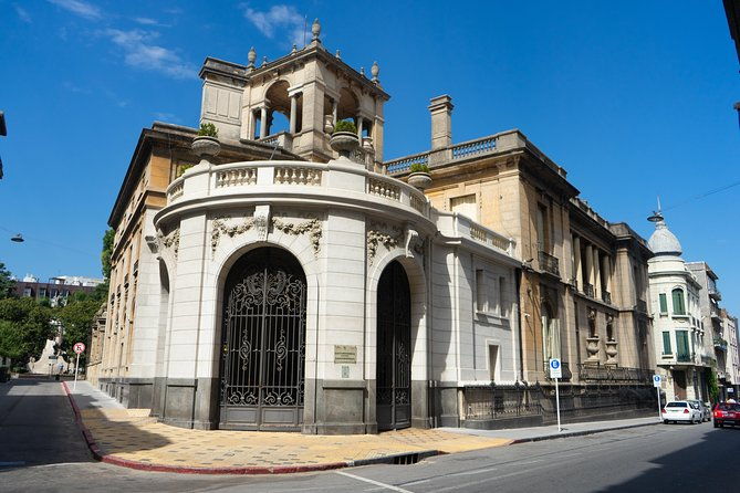 private-walking-tour-in-montevideo