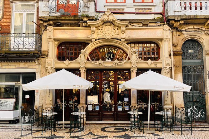 private-walking-tour-in-porto-incl-lello-bookstore-ticket