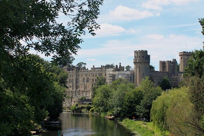 Private Walking Tour in Warwick - Exploring Warwick Through a Private Lens