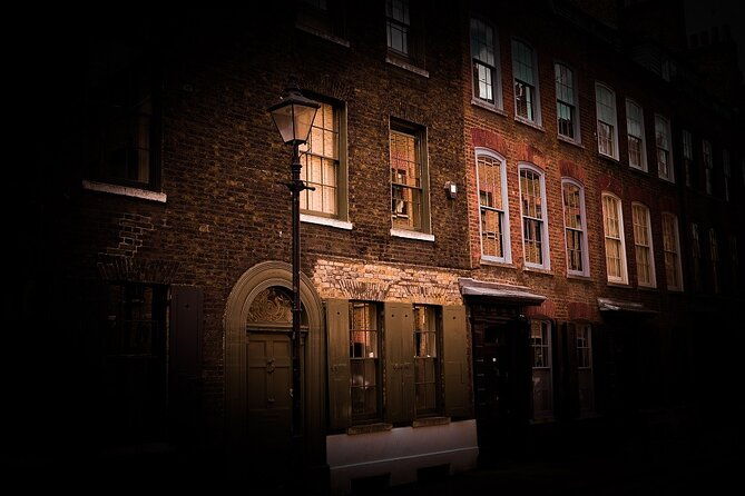 private-walking-tour-jack-the-ripper-and-east-end