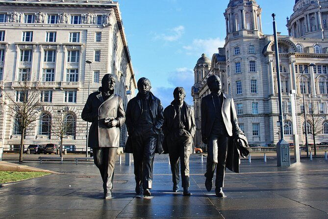 private-walking-tour-liverpool-highlights-including-cavern-club-entry