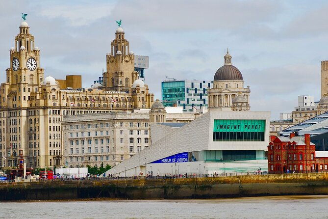 private-walking-tour-liverpool-highlights-including-cavern-club-entry